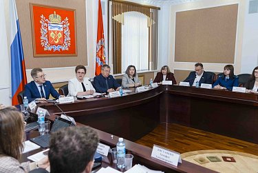 Увеличивается объем социальных обязательств